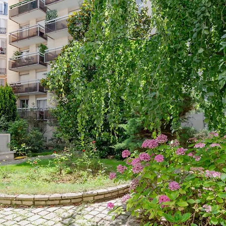 St Germain Vaneau Apartment Paris